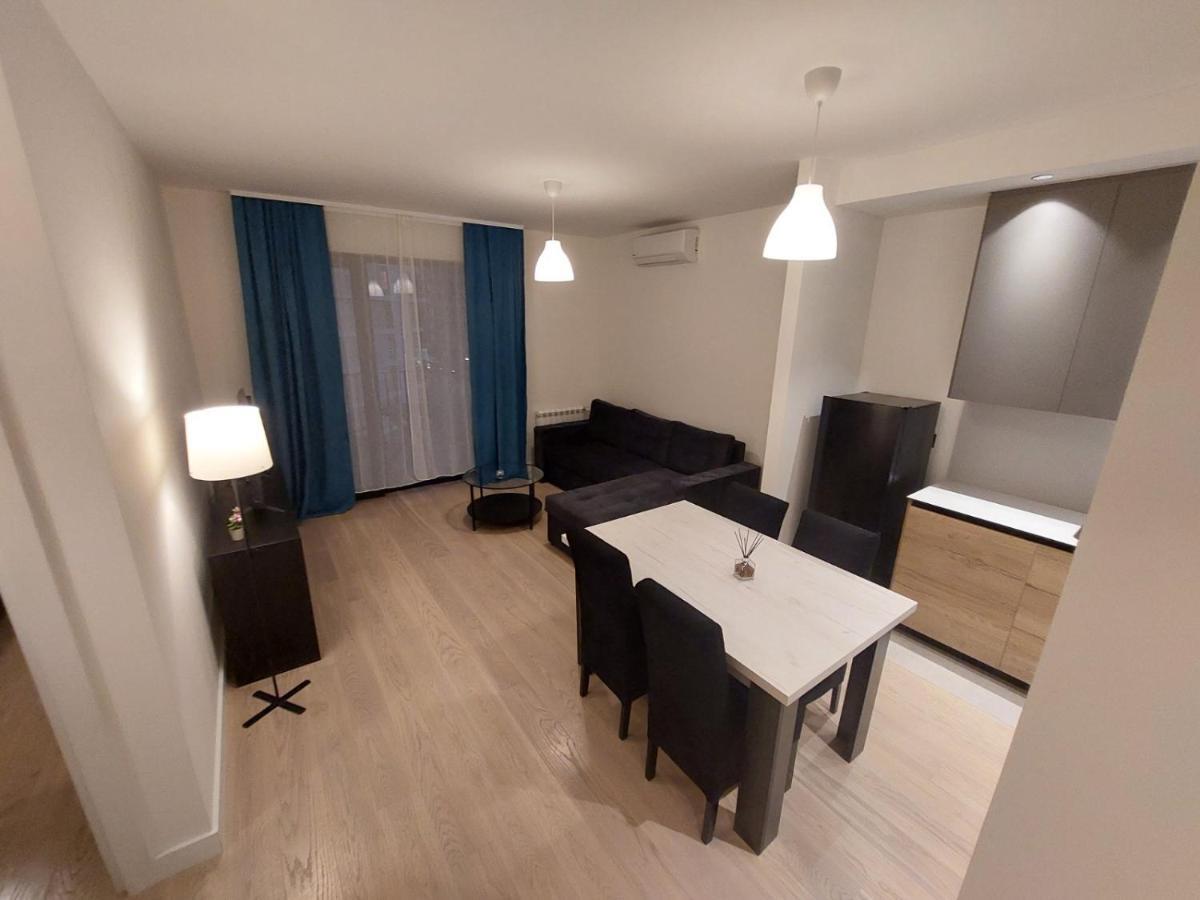 Apartman Irma Sajmiste Eksteriør bilde